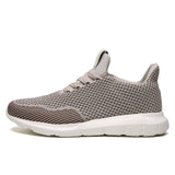 AREQW Brand Men Fashion Shoes Casual Men Shoes Cheap Men Sneakers Black Breathable Shoes 2019 Male Sneakers Zapatillas Hombre